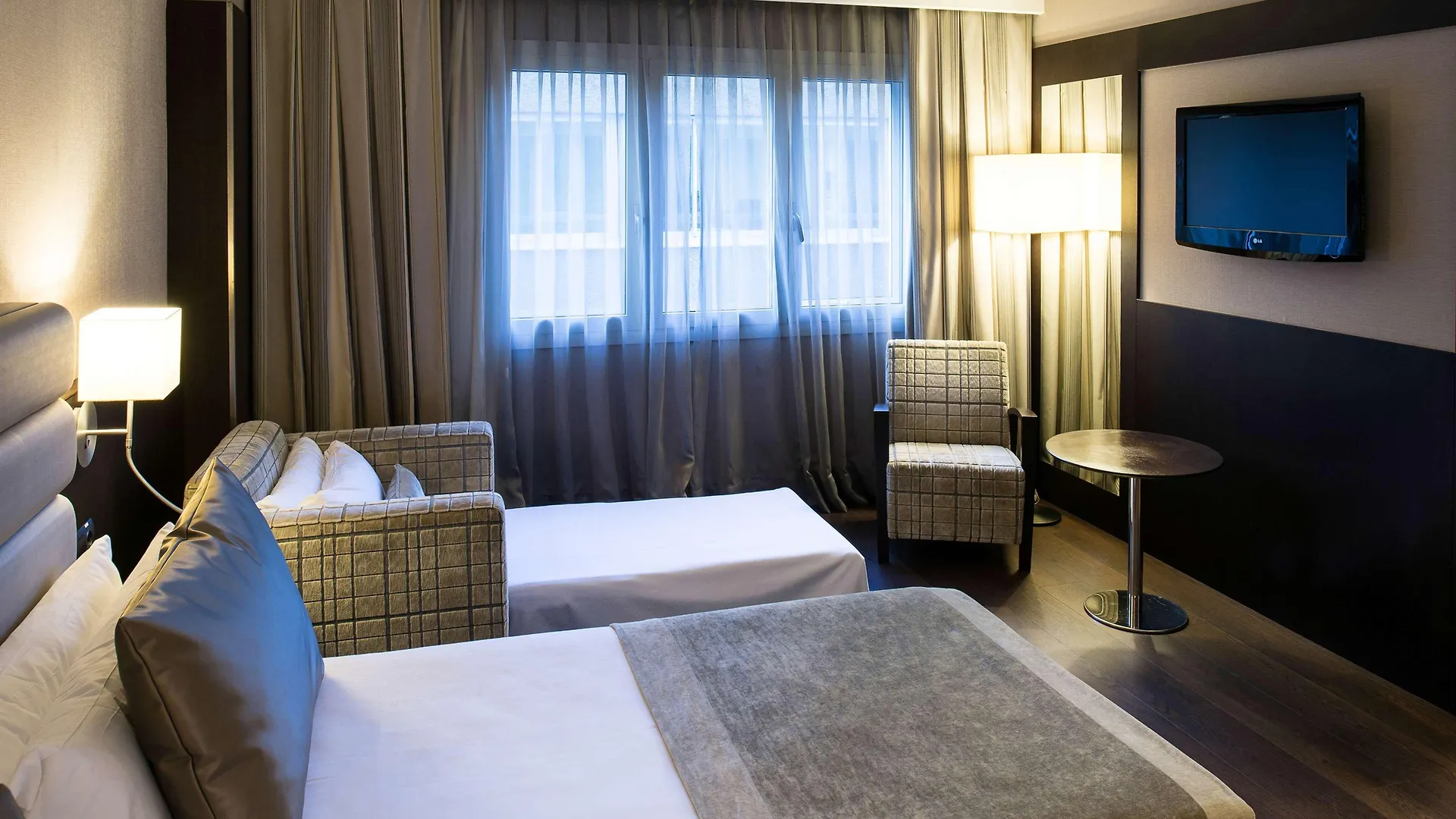 Hotel Catalonia Rigoletto Barcelona