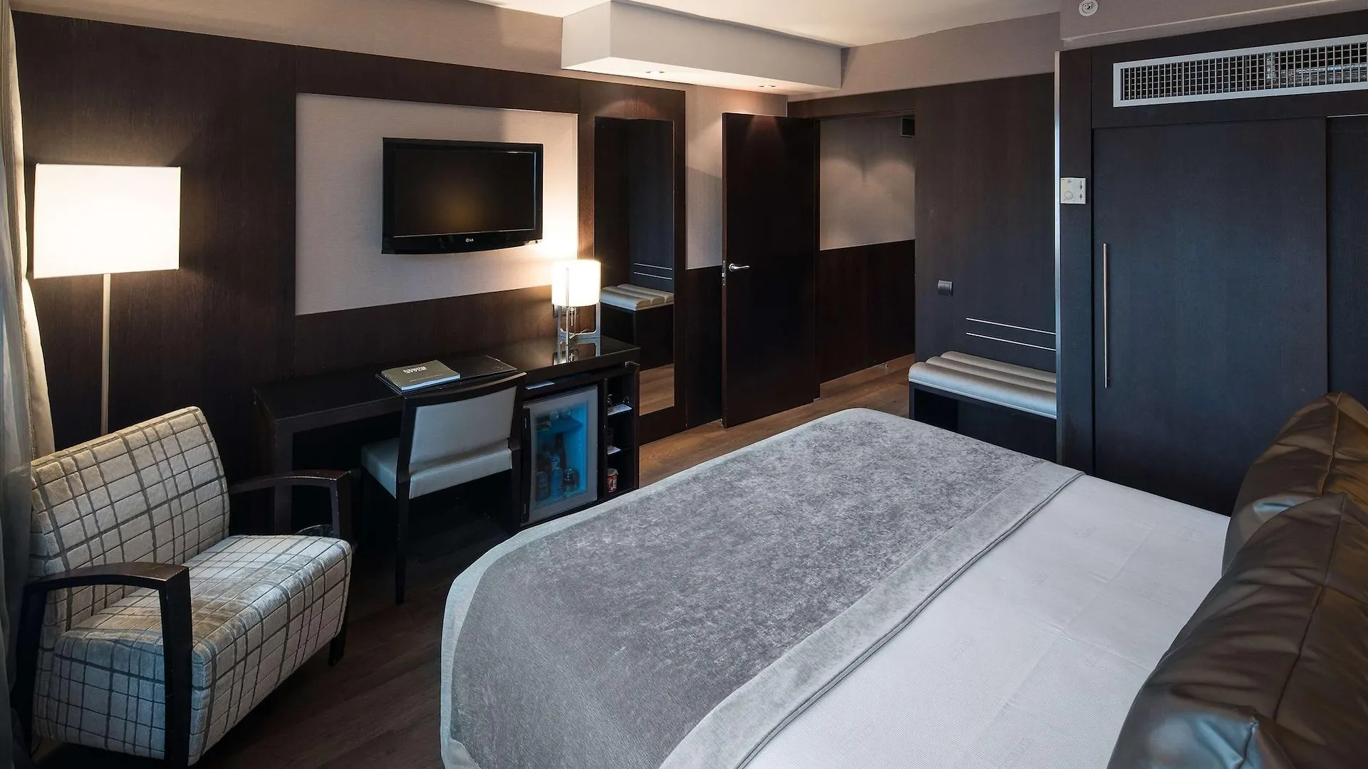 Hotel Catalonia Rigoletto Barcelona España
