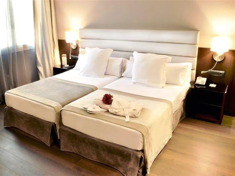 Hotel Catalonia Rigoletto Barcelona