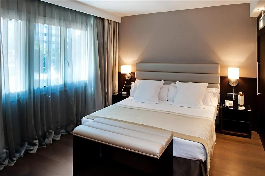 Hotel Catalonia Rigoletto Barcelona